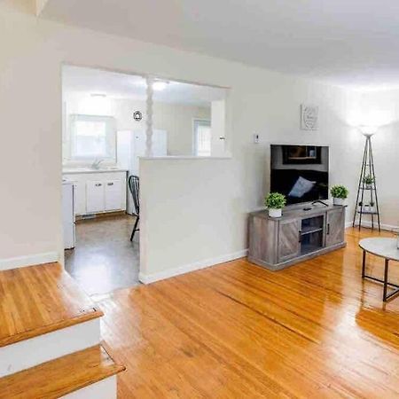 Apartamento Amazing Ranch Mins Away From Airprt/Rit/Dwtn/Uofr Rochester Exterior foto