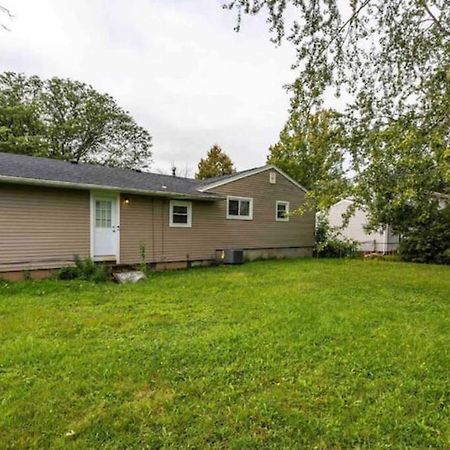 Apartamento Amazing Ranch Mins Away From Airprt/Rit/Dwtn/Uofr Rochester Exterior foto